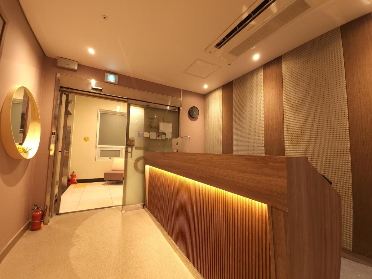 OYO Hostel Myeongdong 2 Seoul Exterior foto
