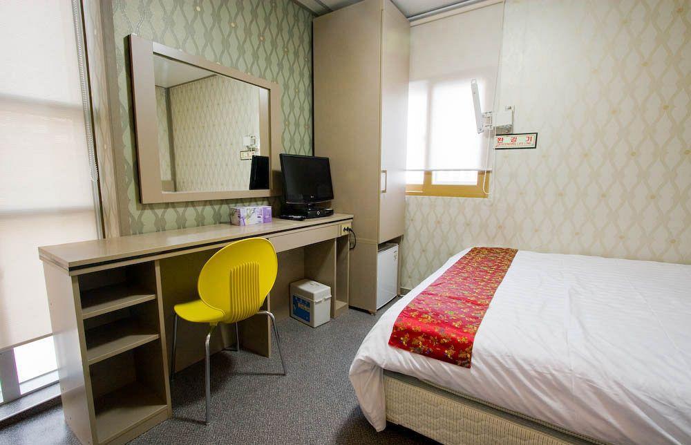OYO Hostel Myeongdong 2 Seoul Exterior foto